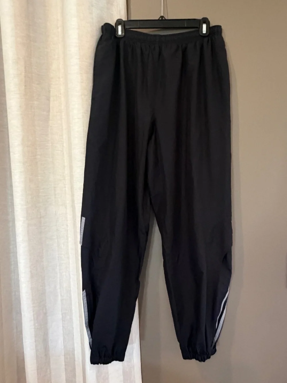 Adidas Men's Black Track Pants, Windbreaker, Adjustable ankle, Size Large
